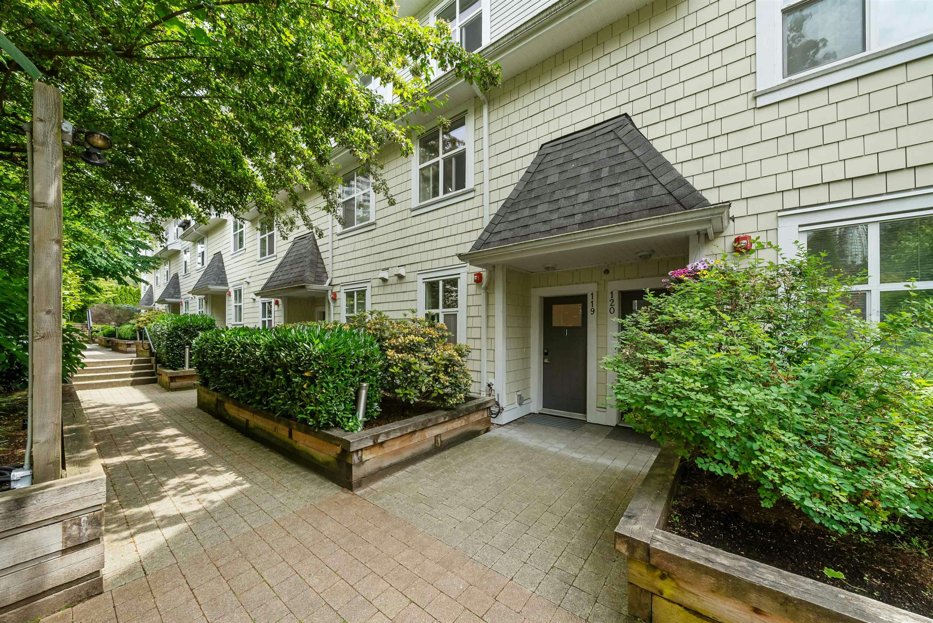 119-7250 18th Avenue, Burnaby, BC, V3N 1H3 - 23