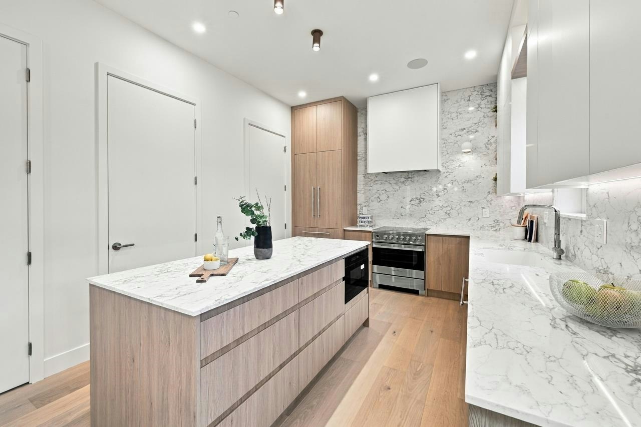 2-2509 Kitchener Street, Vancouver, BC, V5K 3C7 - 9