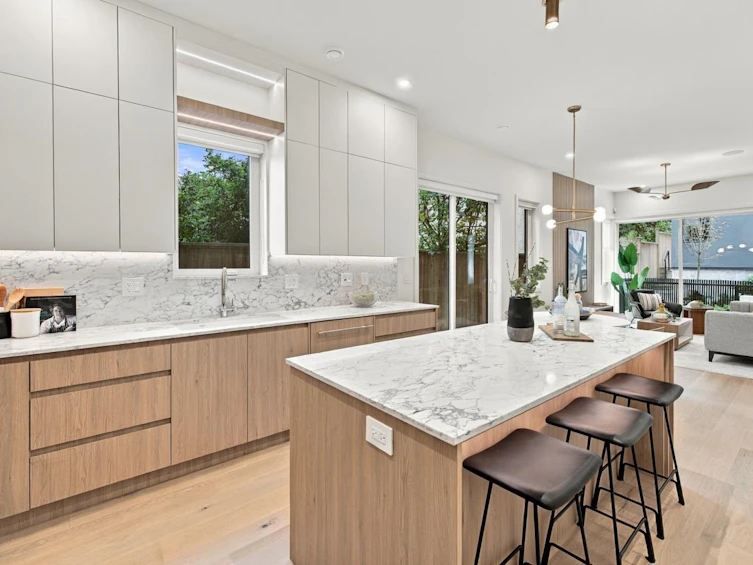 2-2509 Kitchener Street, Vancouver, BC, V5K 3C7 - 10