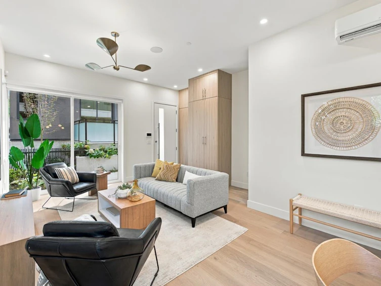 2-2509 Kitchener Street, Vancouver, BC, V5K 3C7 - 4