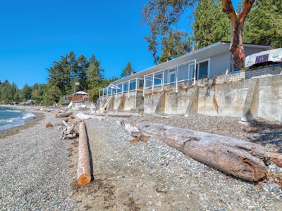 6833 Sunshine Coast Highway - 3