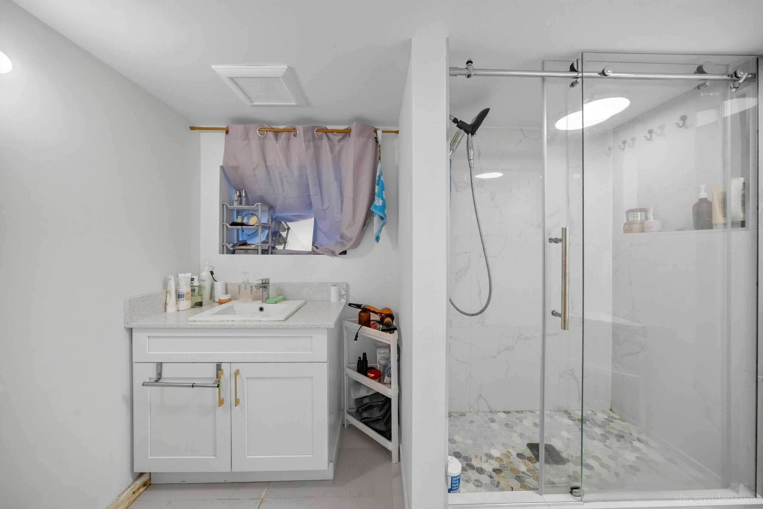 BSMT-38XX 20th Street, Vancouver, BC, V6S 1G2 - 6