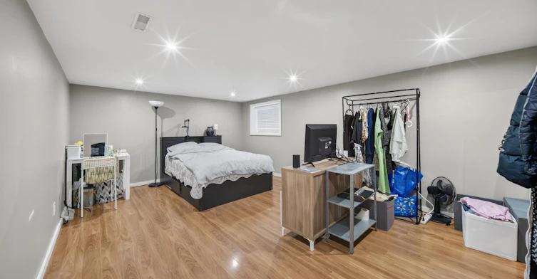 BSMT-38XX 20th Street, Vancouver, BC, V6S 1G2 - 4