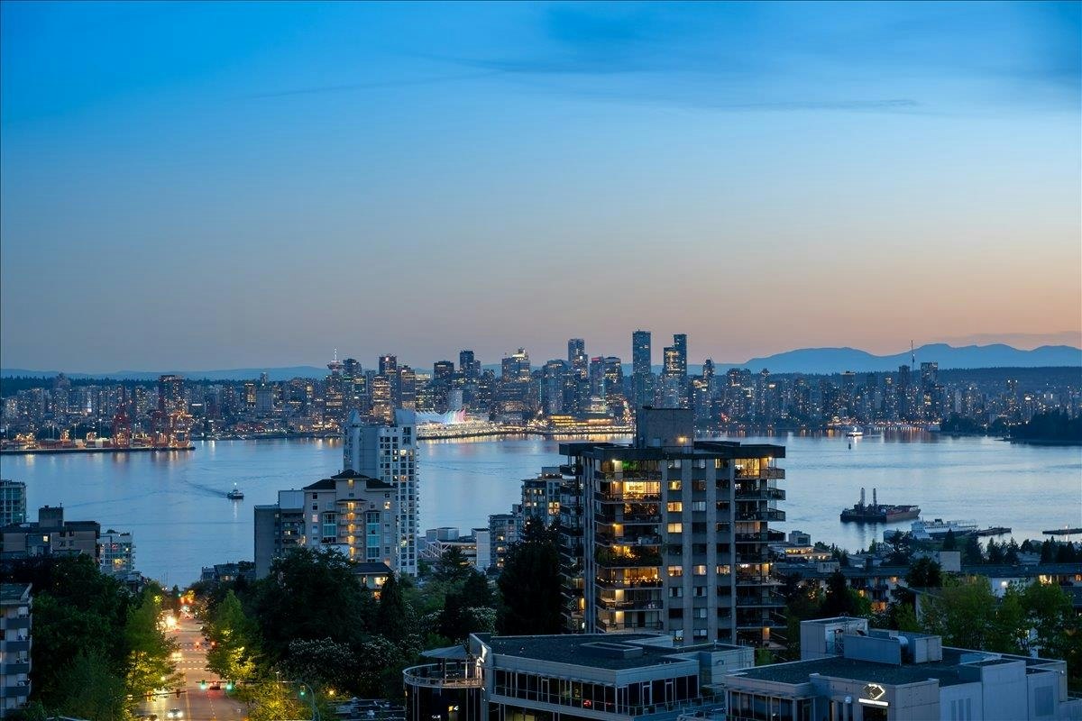 1004-135 E 13th Street, North Vancouver, BC, V7L 0J8 - 4