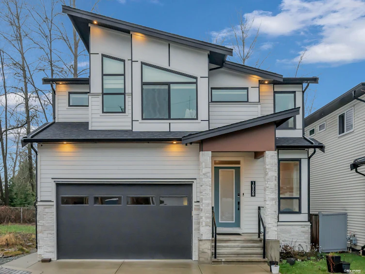 10509 Mcveety Street, Maple Ridge, BC, V2W 0K3