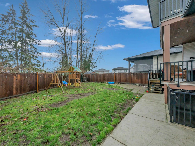 10509 Mcveety Street, Maple Ridge, BC, V2W 0K3 - 38