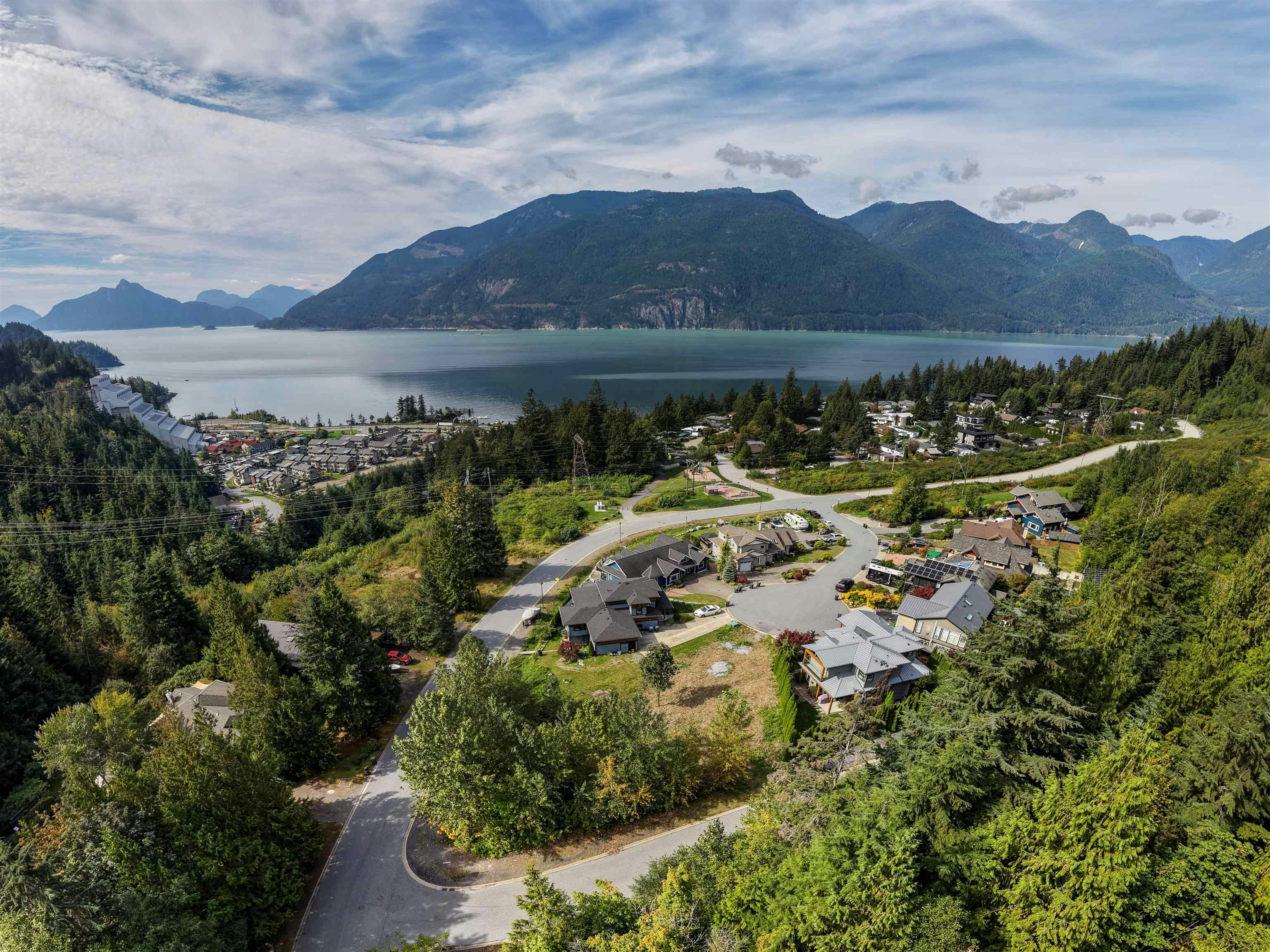 936 Thistle Place - 2