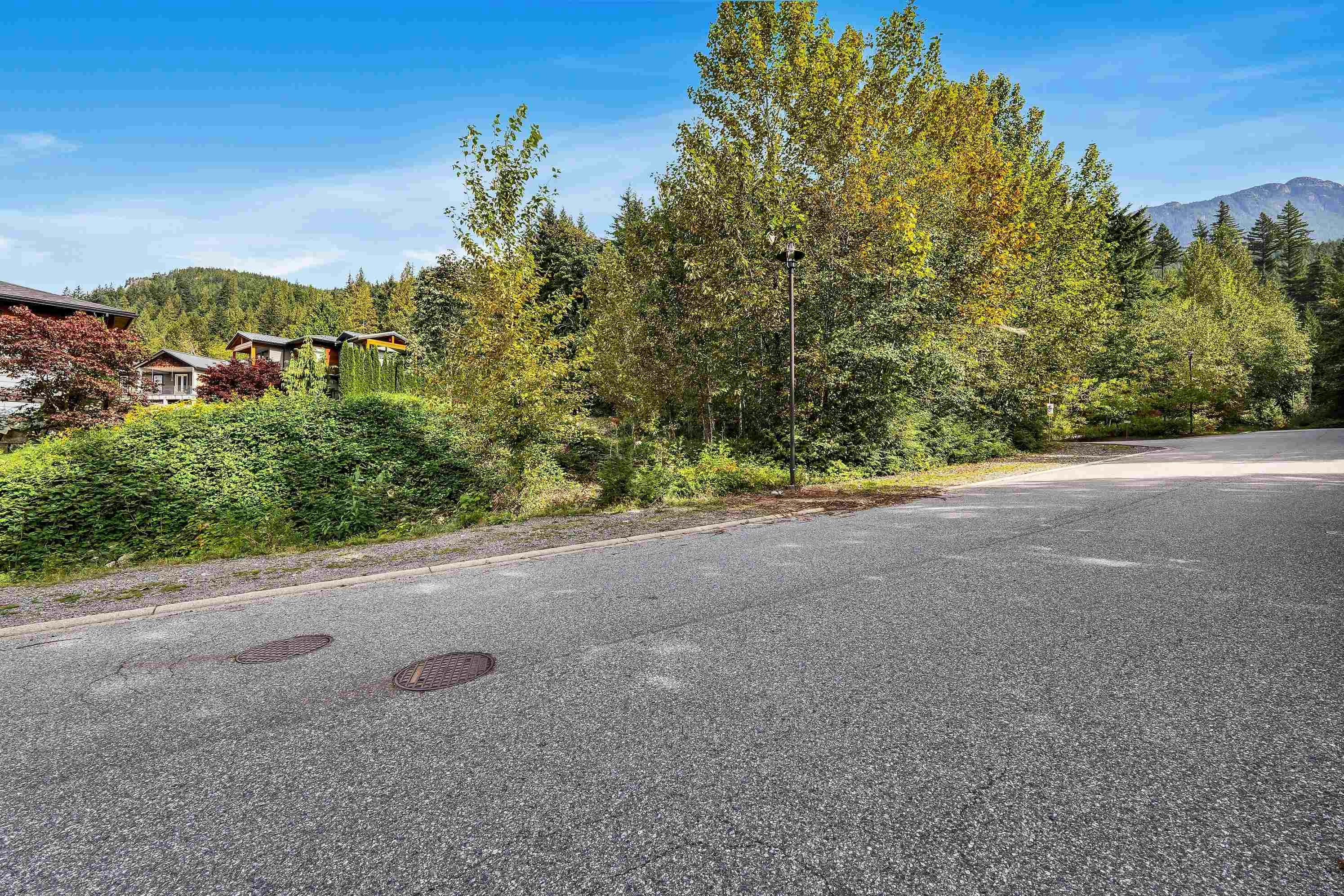 936 Thistle Place, Squamish, BC, V8B 1J2 - 12