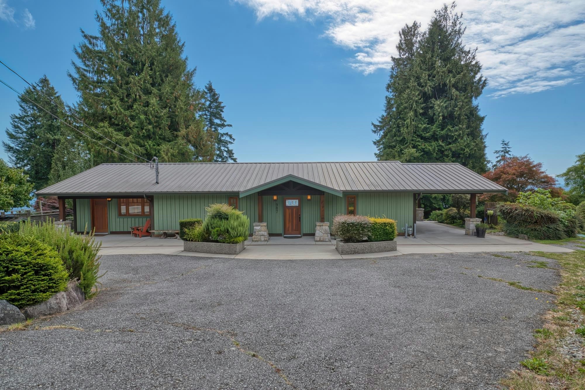 987 Gower Point Road, Gibsons, BC, V0N 1V3