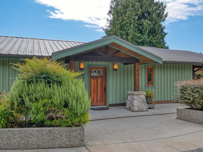 987 Gower Point Road - 2