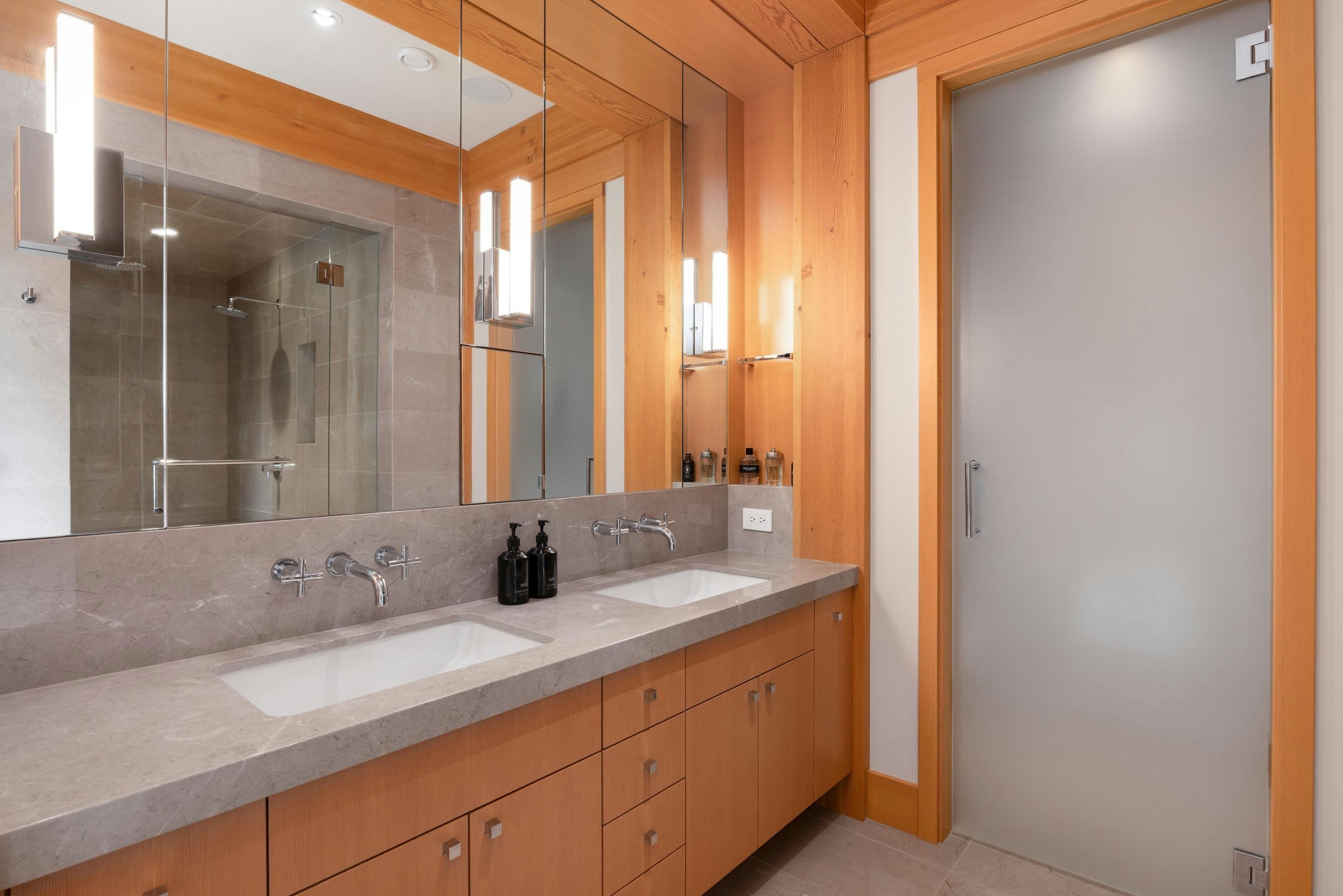 7465 Treetop Lane, Whistler, BC, V8E 0E9 - 29
