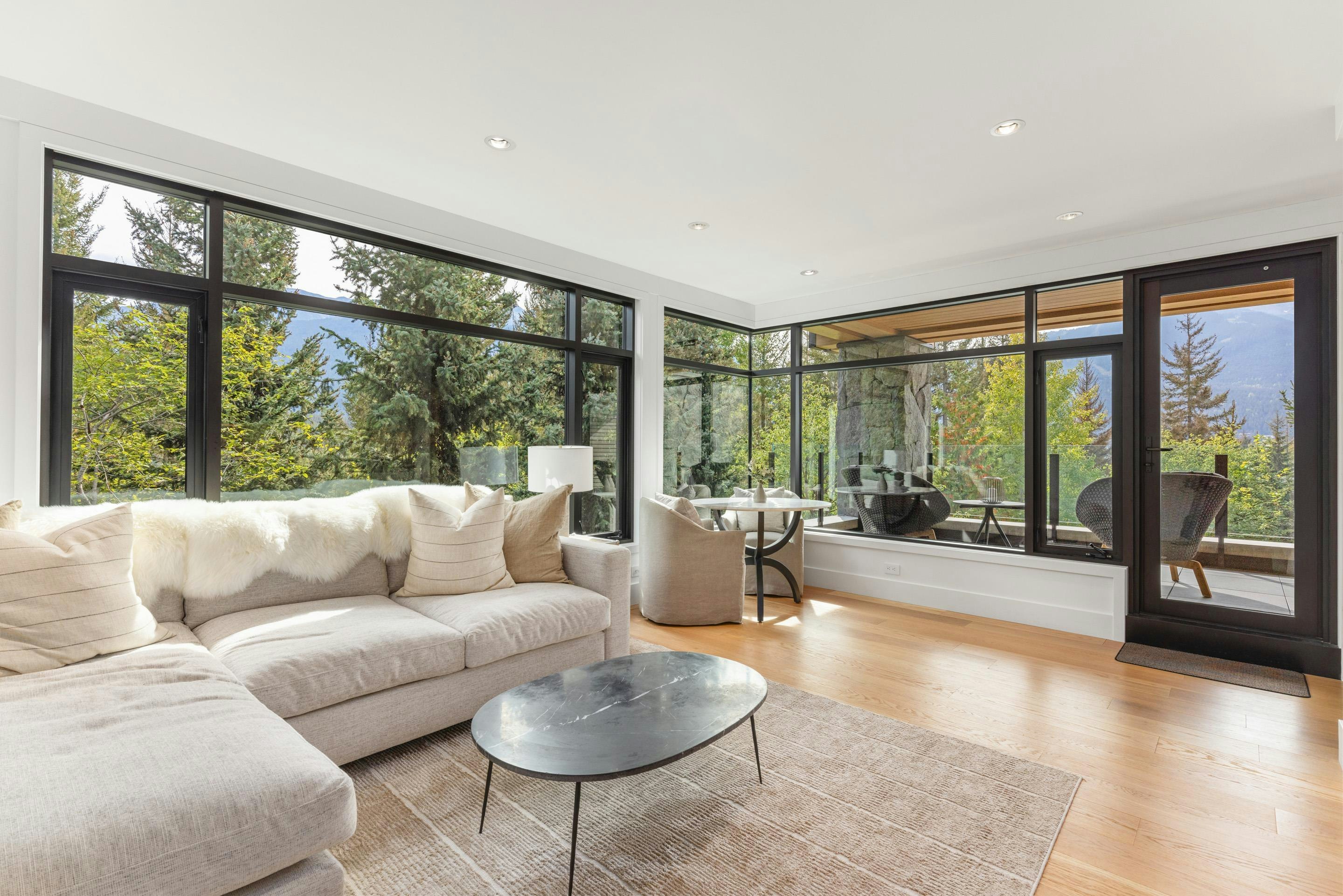 7465 Treetop Lane, Whistler, BC, V8E 0E9 - 32