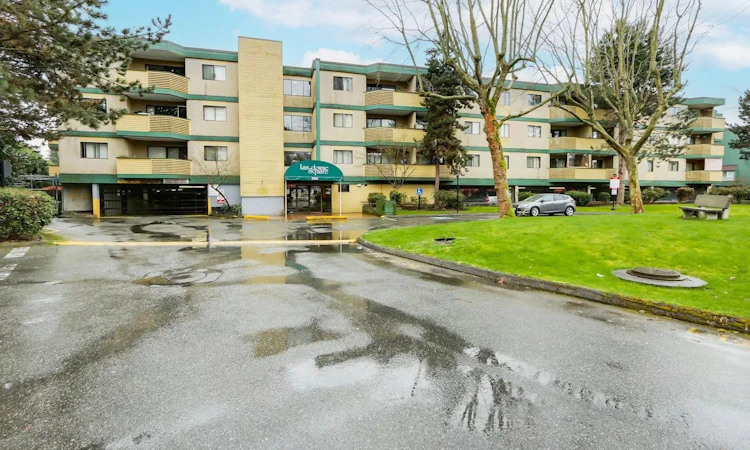 227-8700 Ackroyd Road