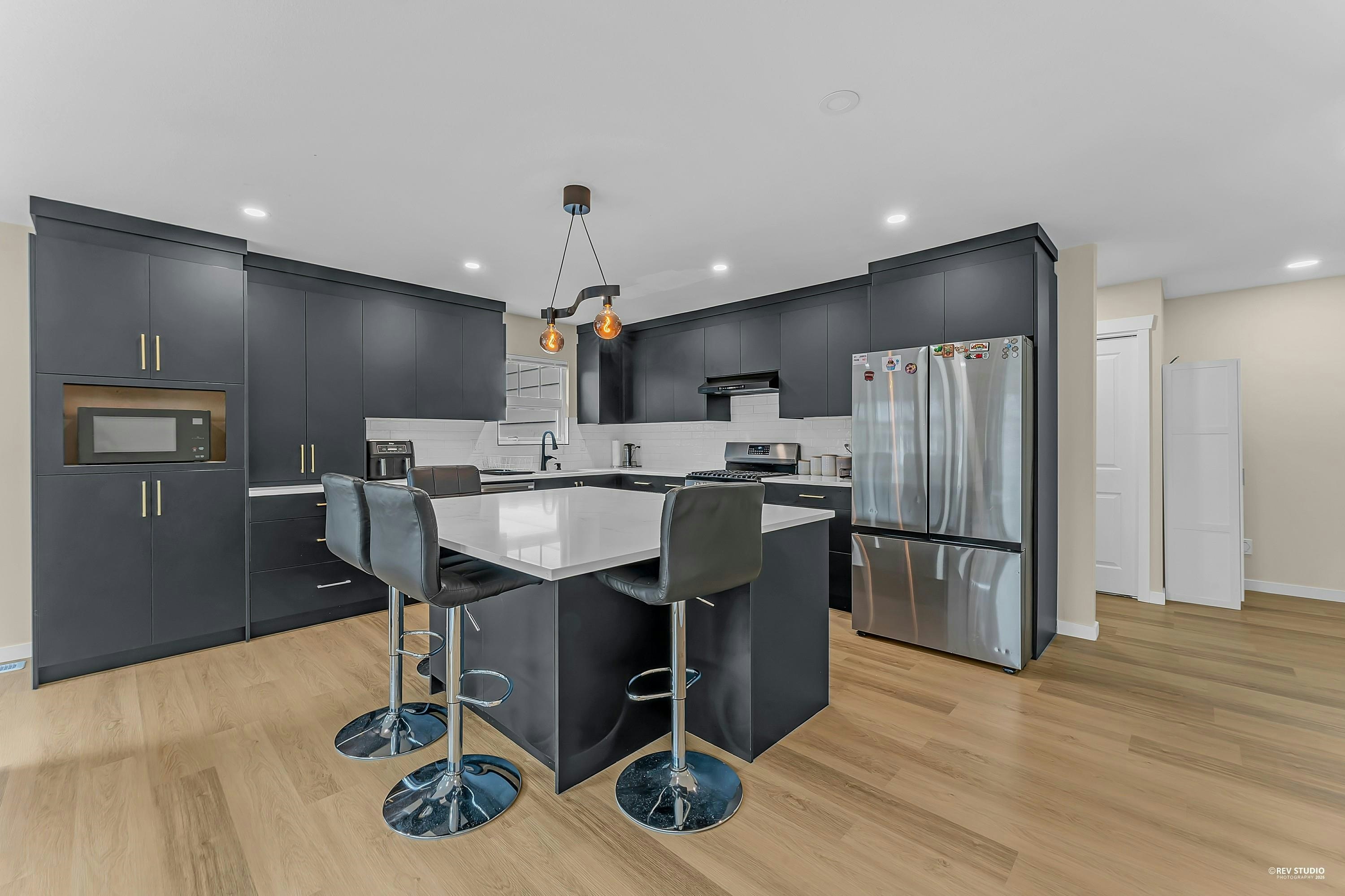 21-15188 62a Avenue, Surrey, BC, V3S 1W7 - 10
