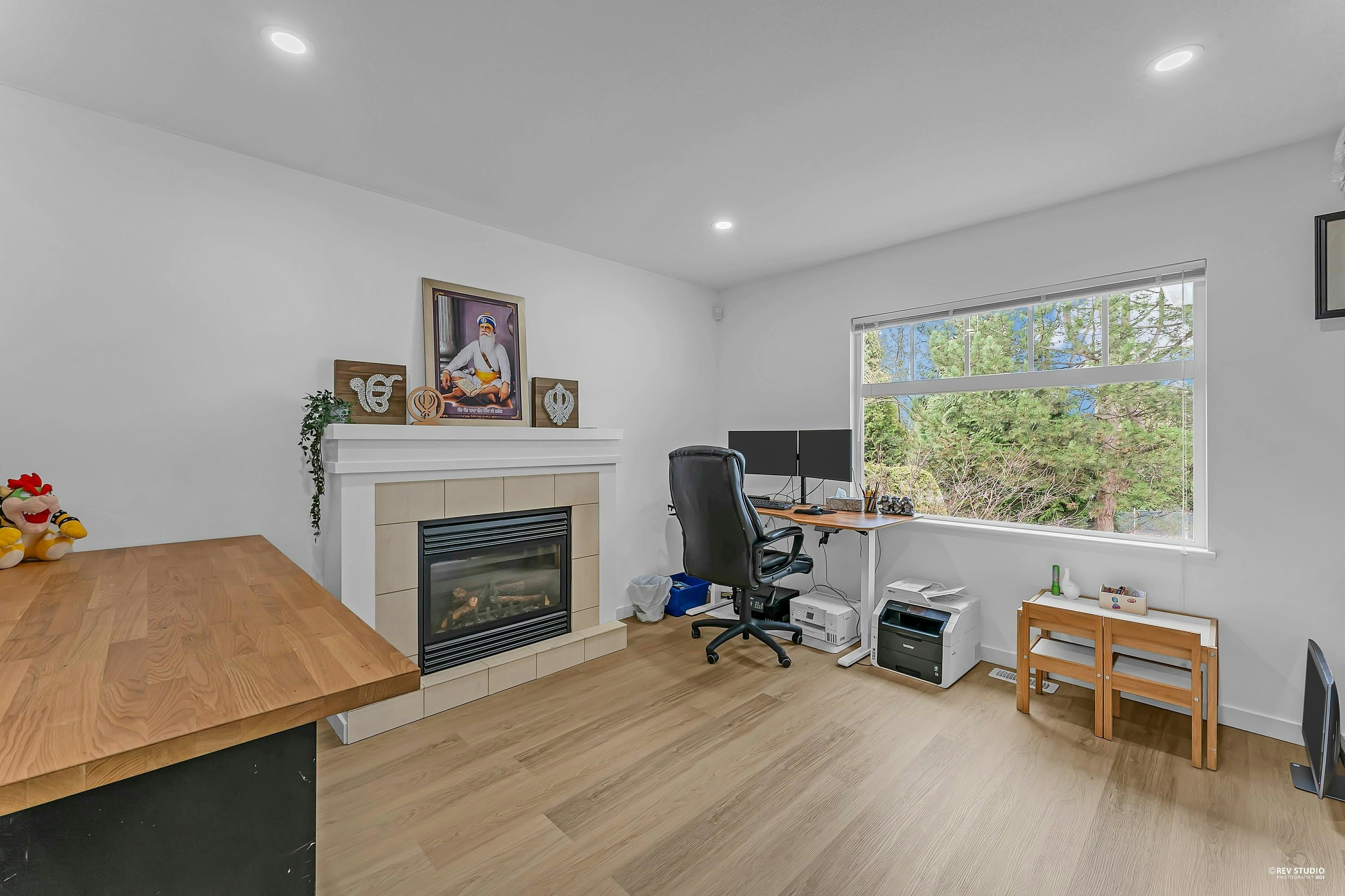21-15188 62a Avenue, Surrey, BC, V3S 1W7 - 30