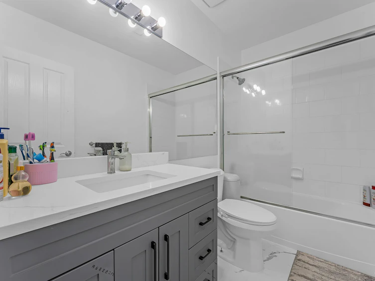21-15188 62a Avenue, Surrey, BC, V3S 1W7 - 24