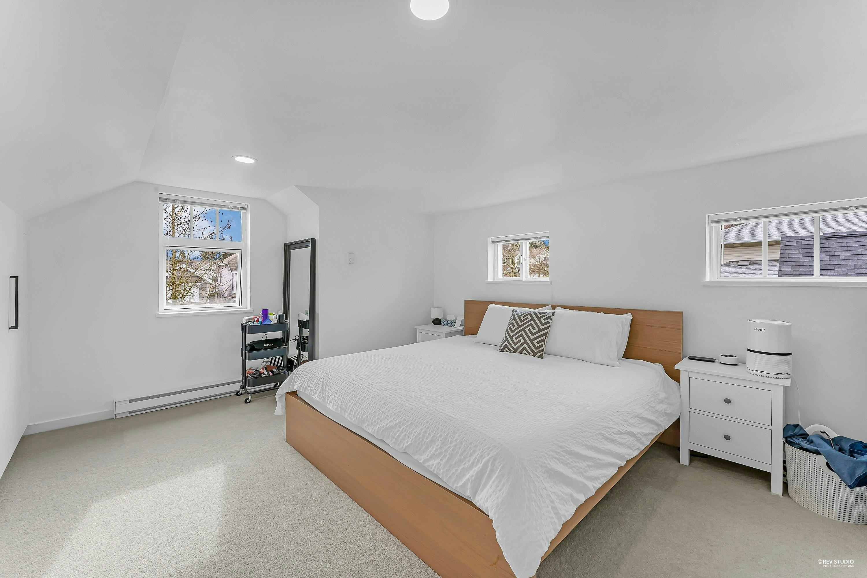 21-15188 62a Avenue, Surrey, BC, V3S 1W7 - 20