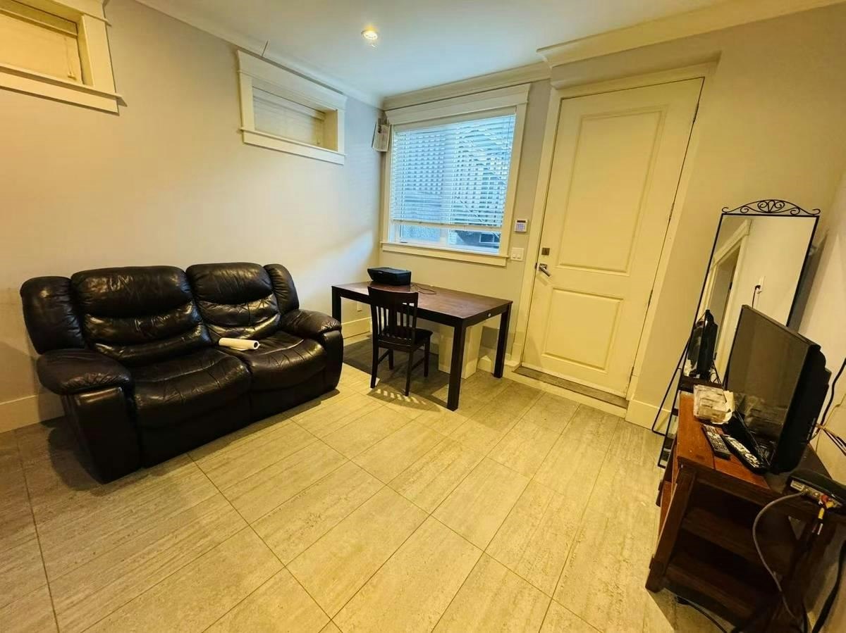 2900 W 41st Avenue, Vancouver, BC, V6N 3C7 - 5