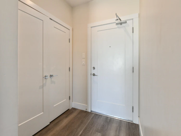 201-32838 Ventura Avenue, Abbotsford, BC, V2S 0M5 - 9