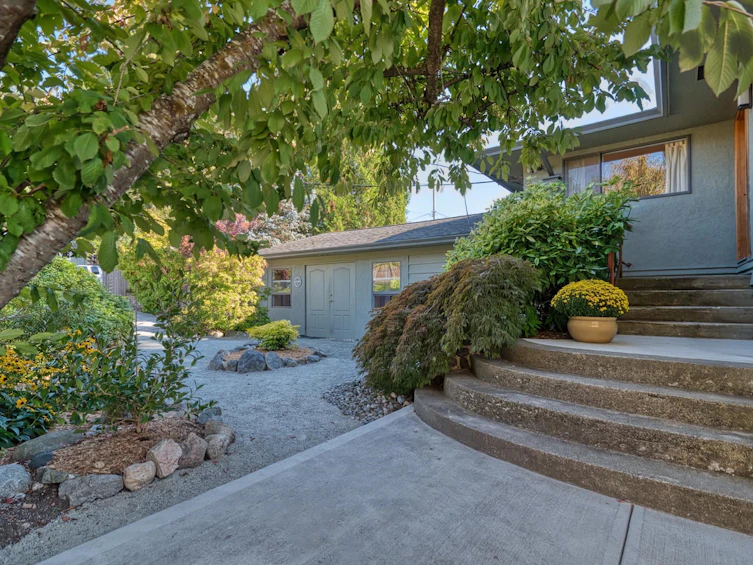 4735 Laurel Avenue, Sechelt, BC, V7Z 0B4 - 25