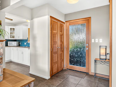 4735 Laurel Avenue - 5