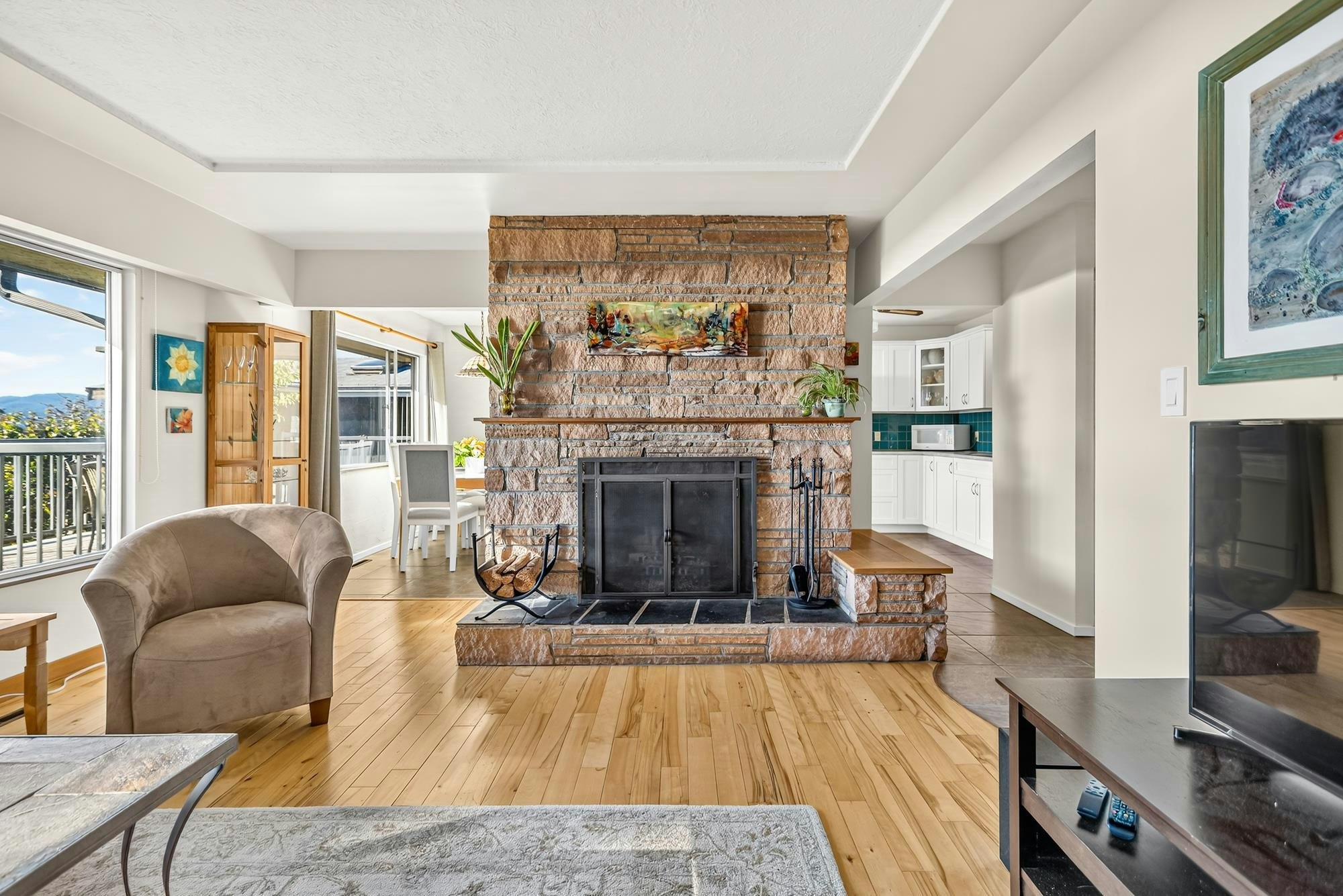 4735 Laurel Avenue - 4