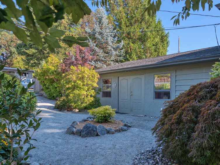 4735 Laurel Avenue, Sechelt, BC, V7Z 0B4 - 28