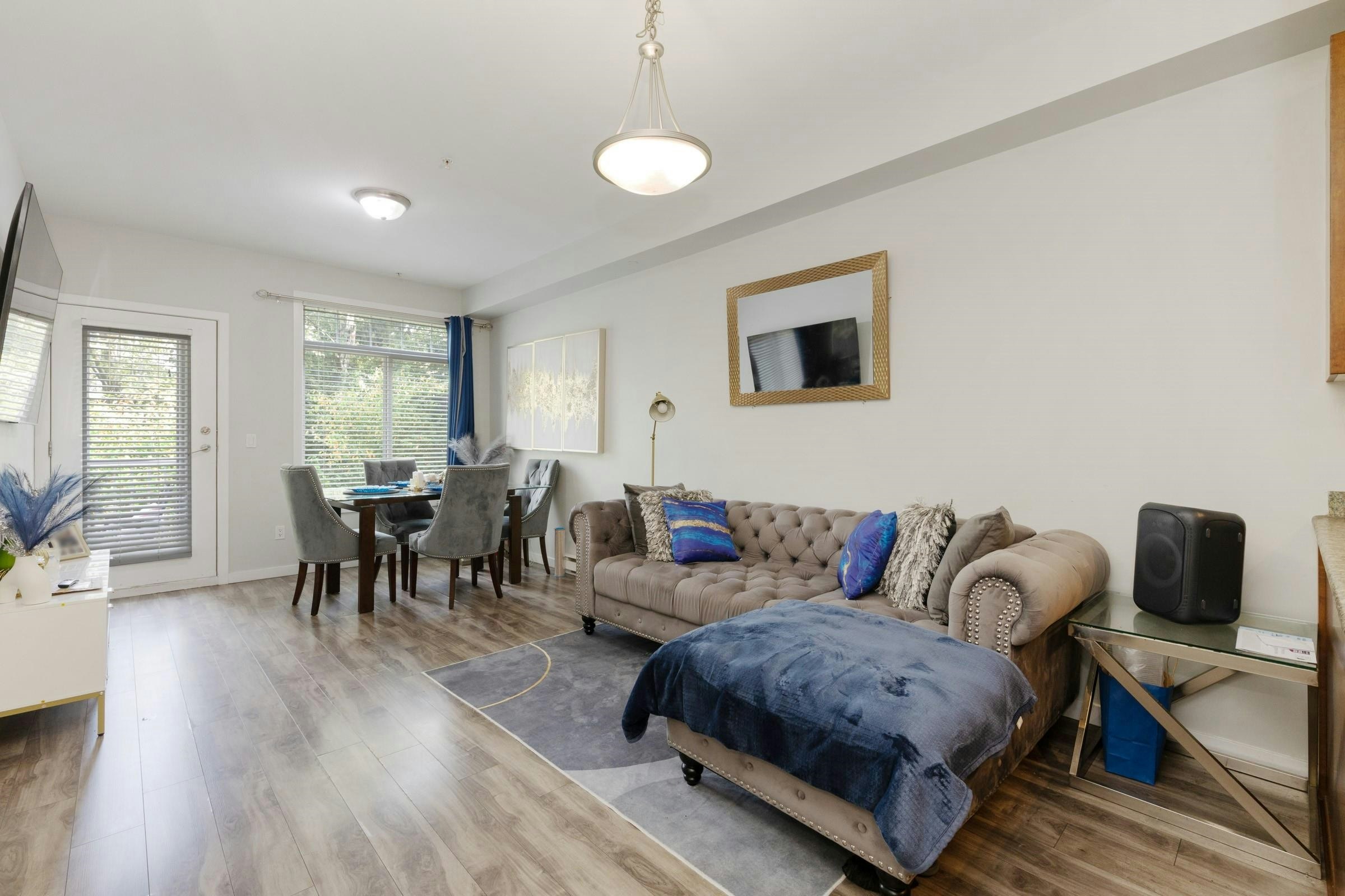 202-13277 108 Avenue - 3