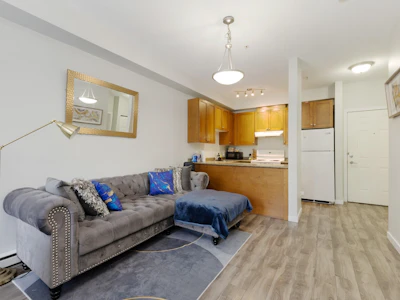 202-13277 108 Avenue - 4