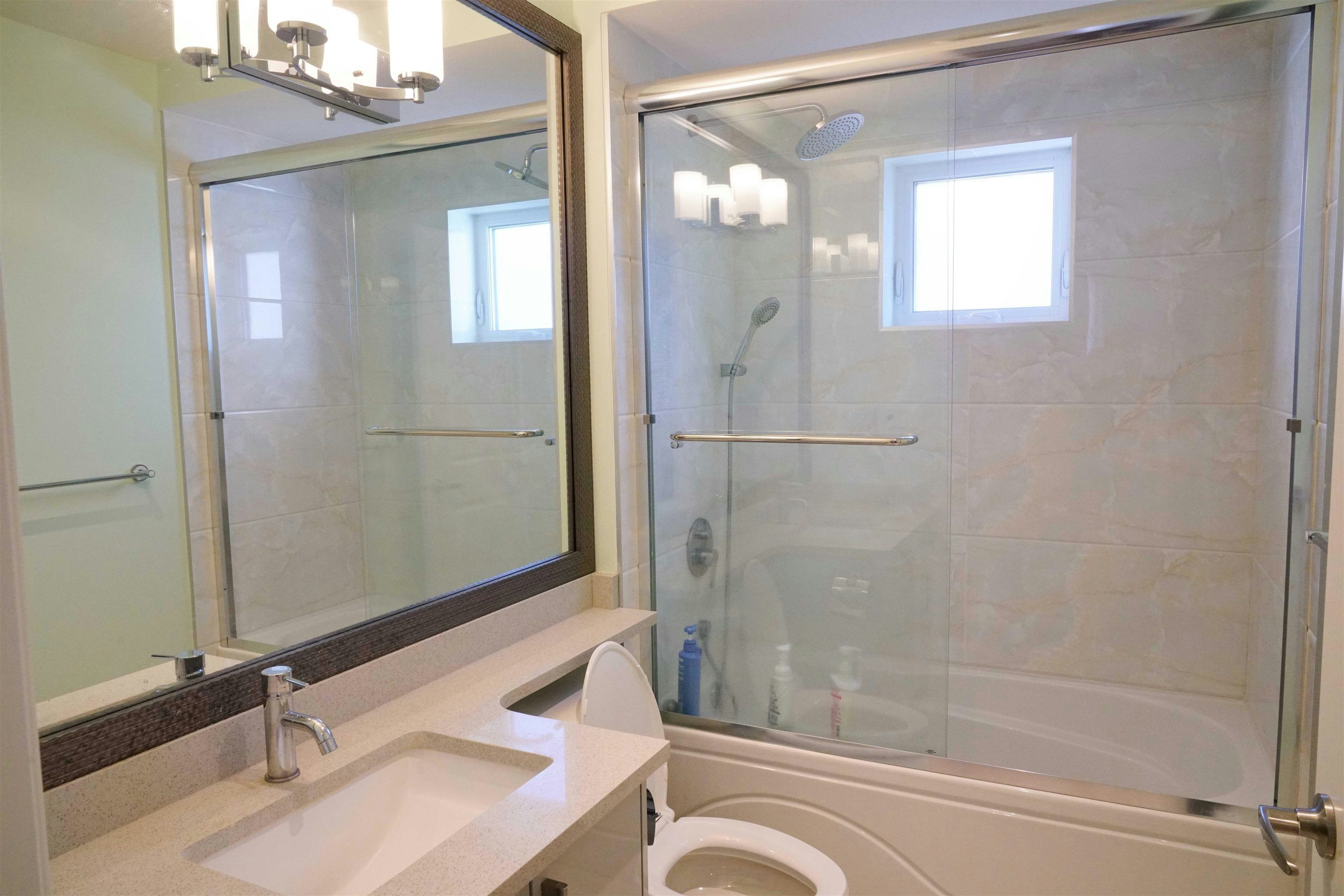 56 E 51st Avenue, Vancouver, BC, V5X 1B9 - 6