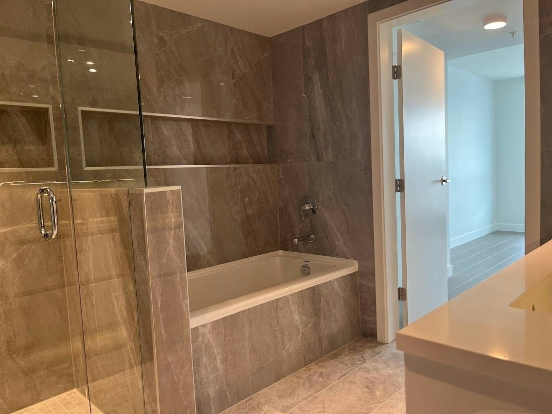 6xx-8133 Cook Road, Richmond, BC, V6Y 0L7 - 8