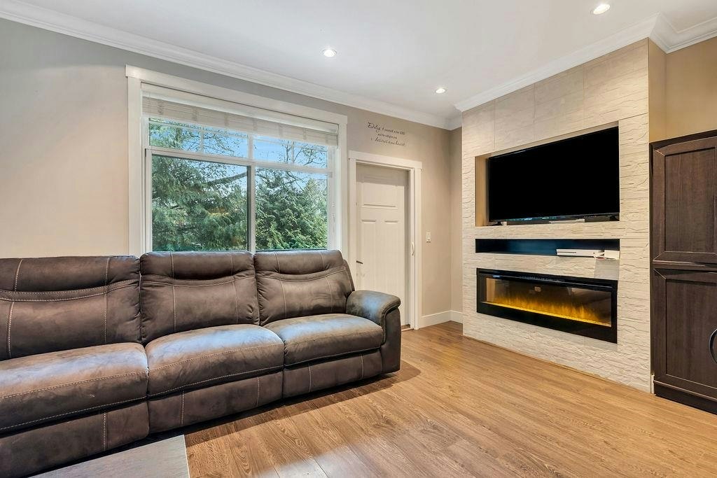 20-7090 180 Street, Surrey, BC, V3S 3T9 - 3