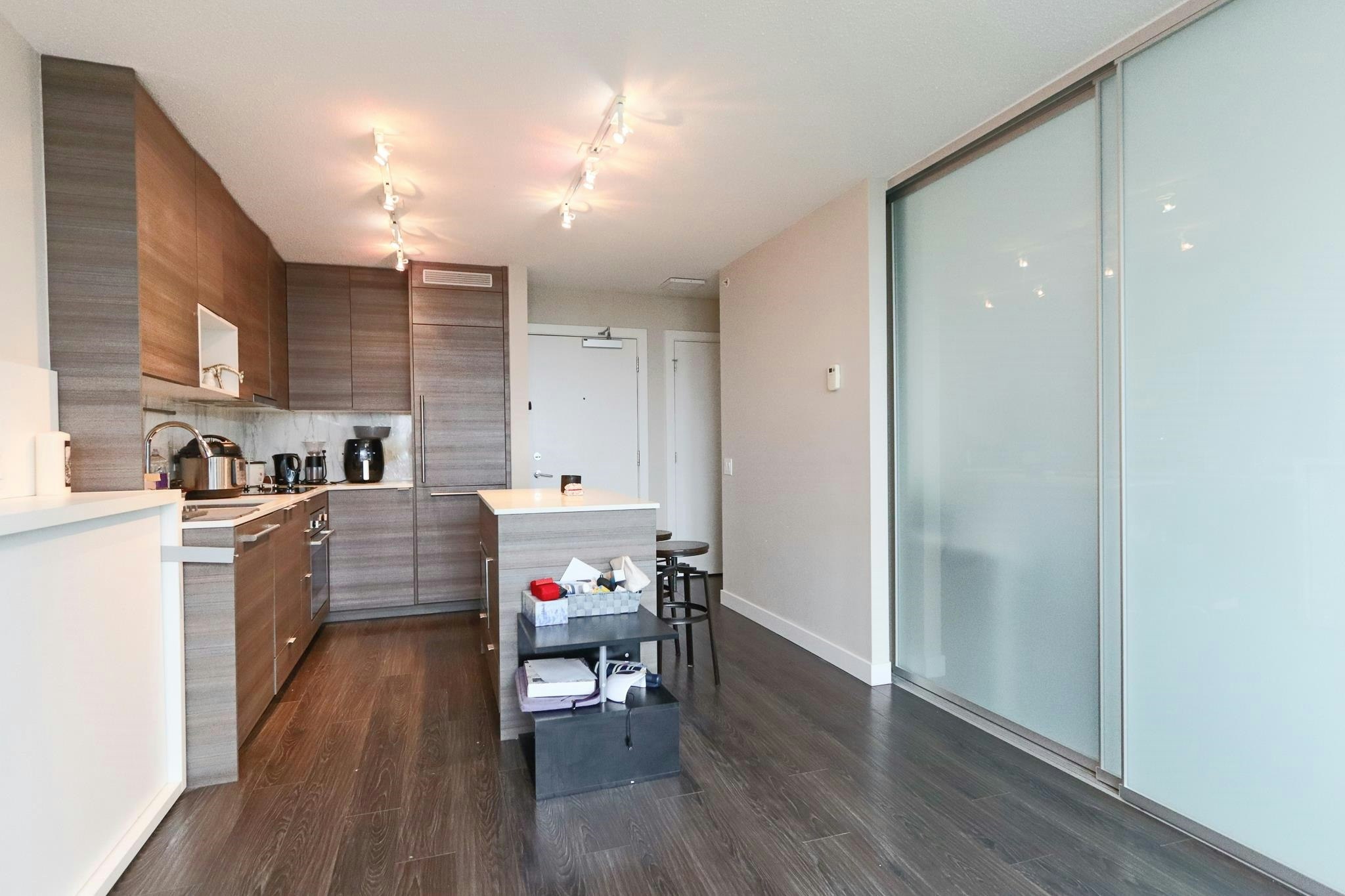 2911-13398 104 Avenue, Surrey, BC, V3T 1V6 - 3