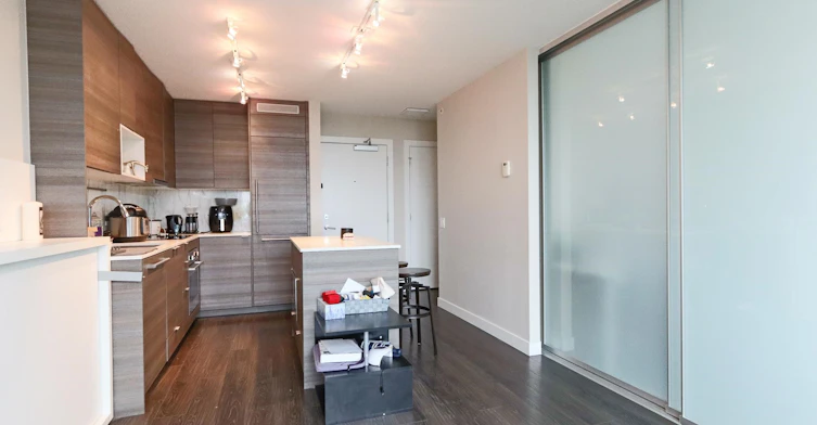 2911-13398 104 Avenue, Surrey, BC, V3T 1V6 - 3