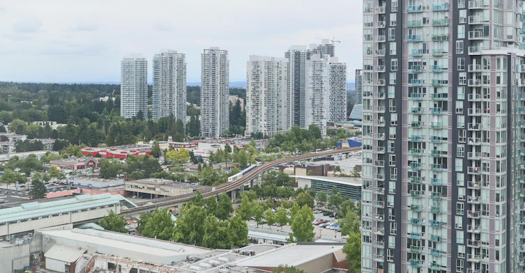 2911-13398 104 Avenue, Surrey, BC, V3T 1V6 - 2