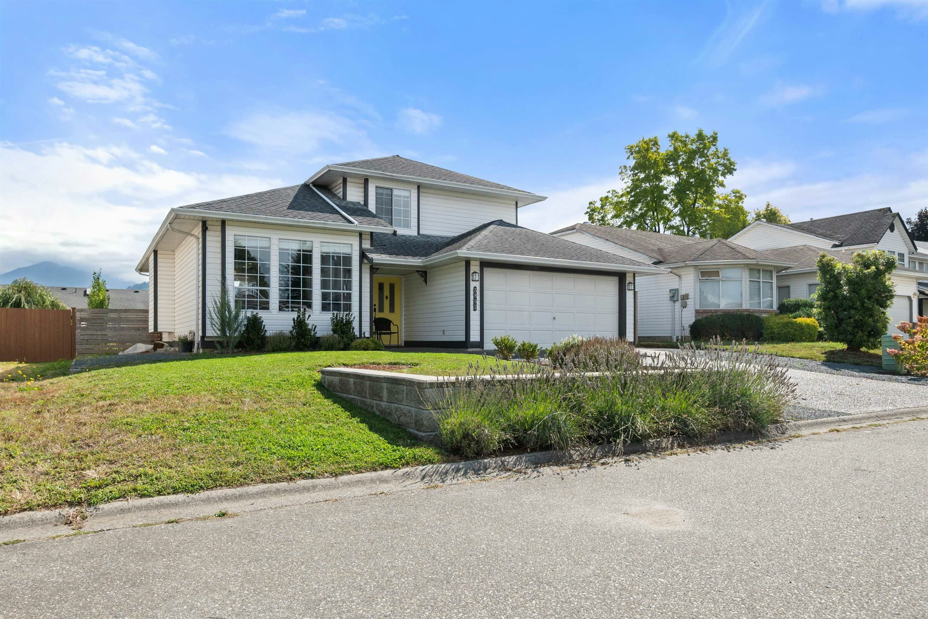 5892 Glendale Drive, Chilliwack, BC, V2R 3A6