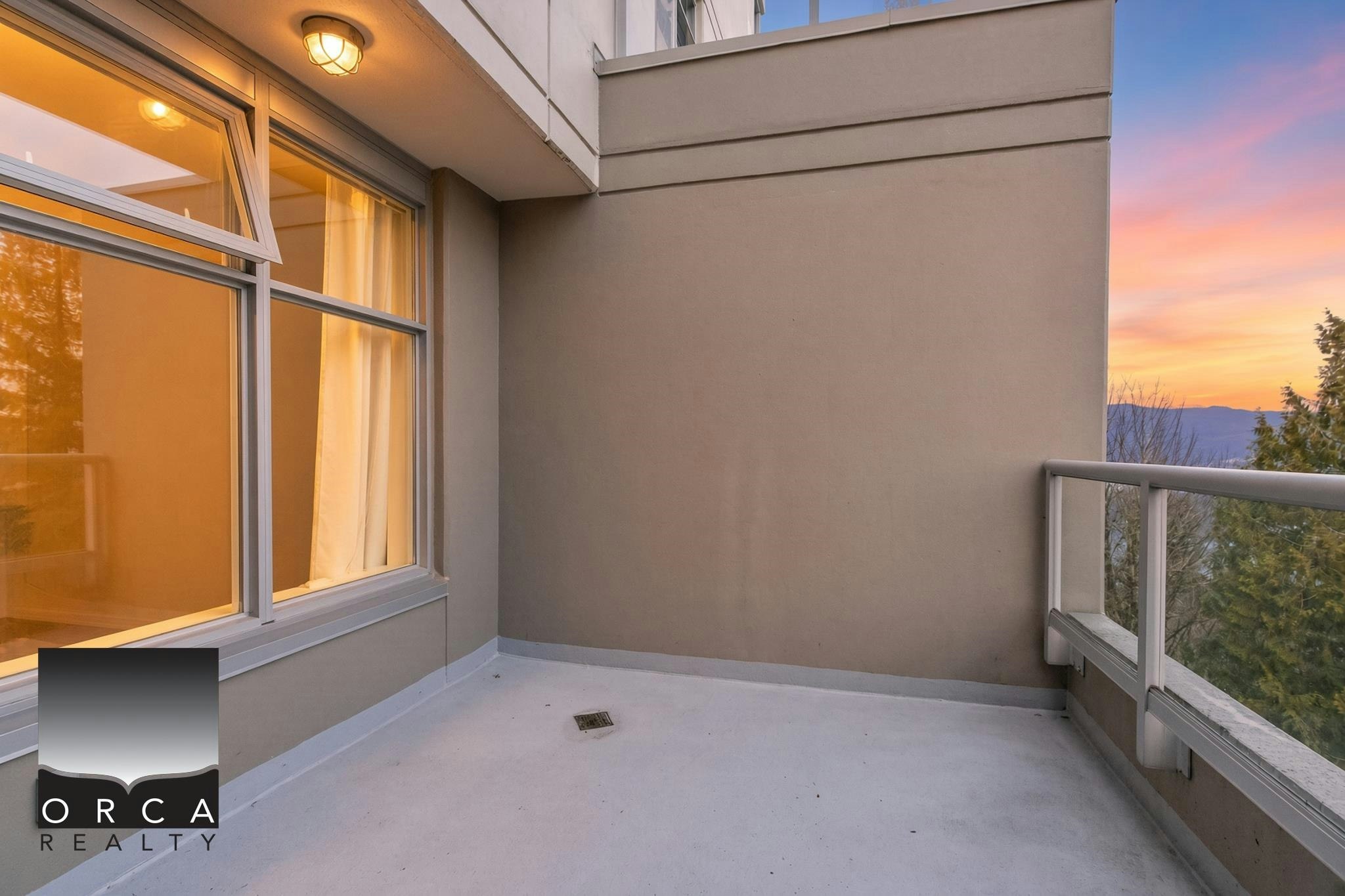 9232 University Crescent, Burnaby, BC, V5A 0C8 - 17