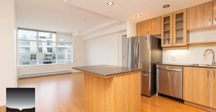 9232 University Crescent, Burnaby, BC, V5A 0C8 - 2