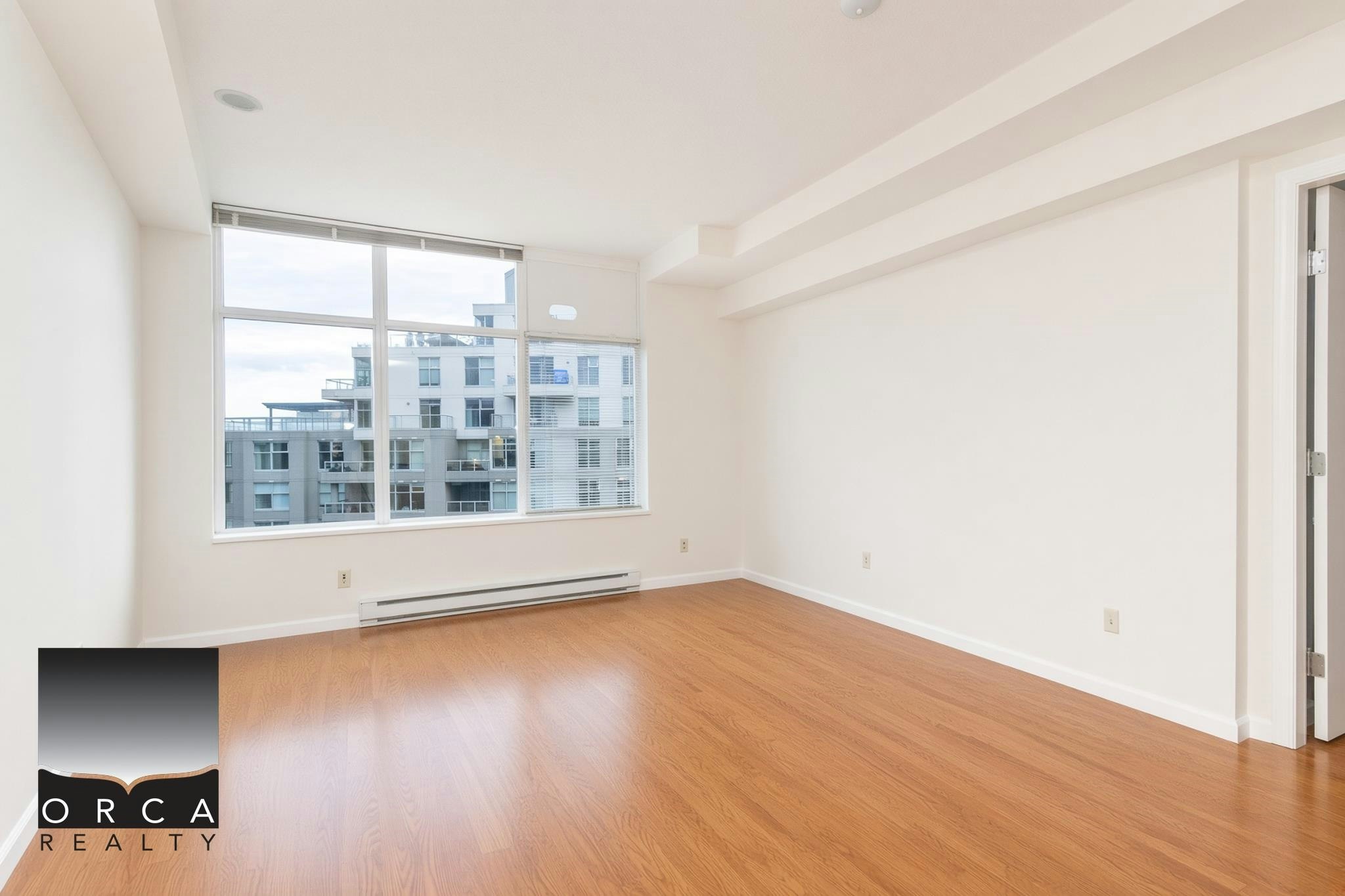 9232 University Crescent, Burnaby, BC, V5A 0C8 - 10