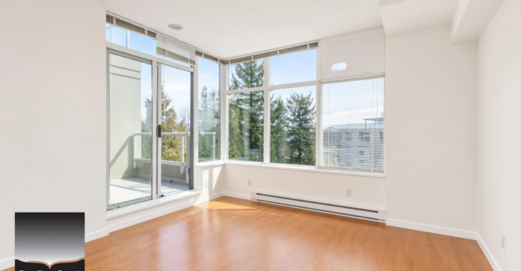 9232 University Crescent, Burnaby, BC, V5A 0C8 - 11