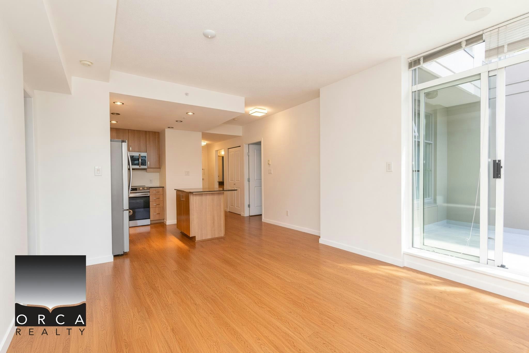 9232 University Crescent, Burnaby, BC, V5A 0C8 - 4