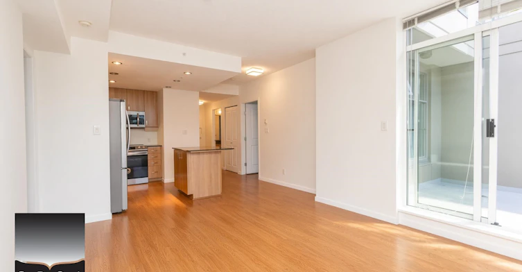 9232 University Crescent, Burnaby, BC, V5A 0C8 - 4