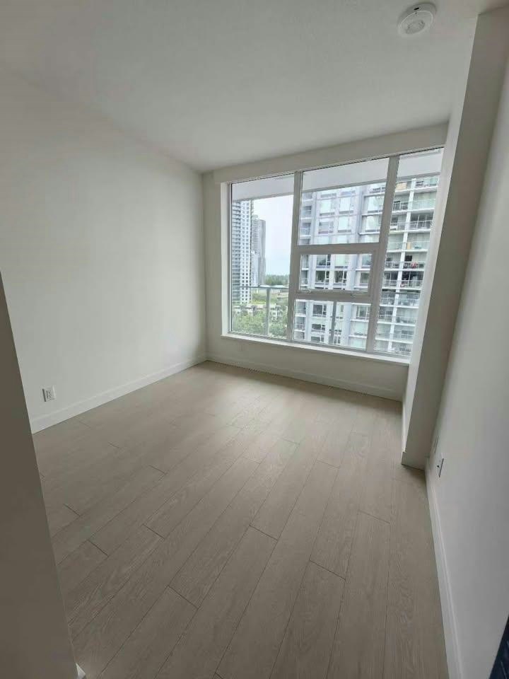 10XX-13778 100 Avenue, Surrey, BC, V3T 0V3 - 7