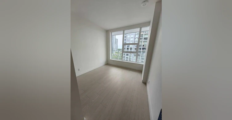 10XX-13778 100 Avenue, Surrey, BC, V3T 0V3 - 7