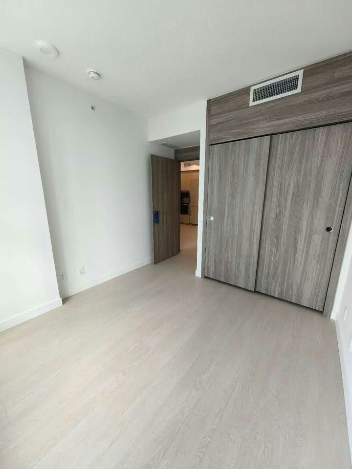 10XX-13778 100 Avenue, Surrey, BC, V3T 0V3 - 6