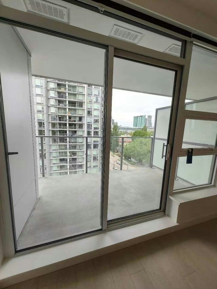 10XX-13778 100 Avenue, Surrey, BC, V3T 0V3 - 12