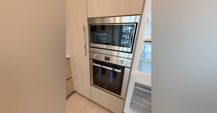 10XX-13778 100 Avenue, Surrey, BC, V3T 0V3 - 4