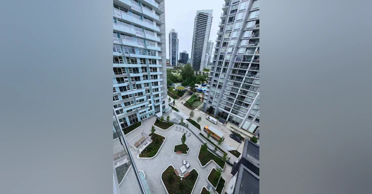 10XX-13778 100 Avenue, Surrey, BC, V3T 0V3 - 13