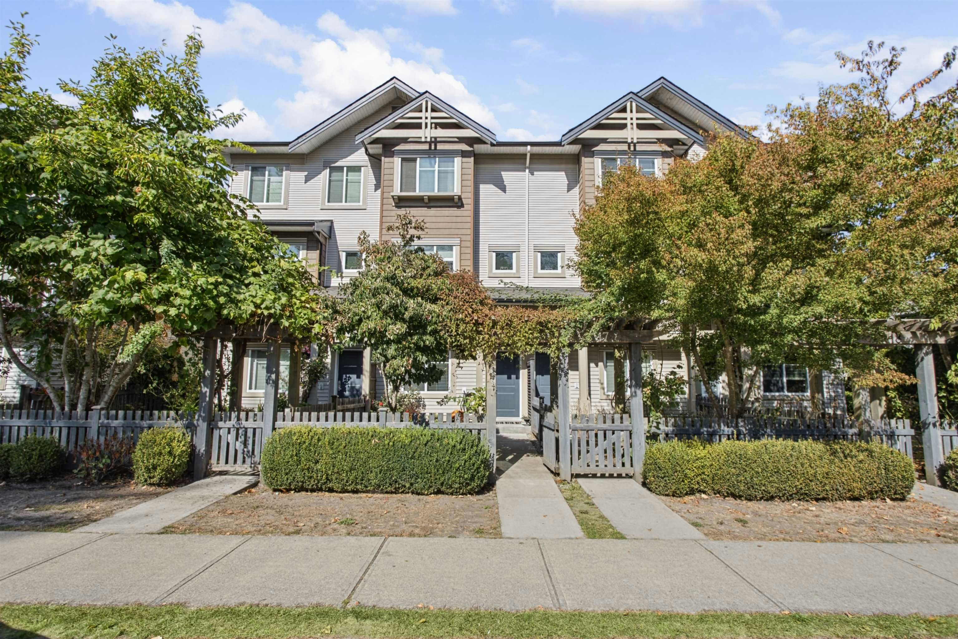 16-8418 163 Street, Surrey, BC, V4N 6K8