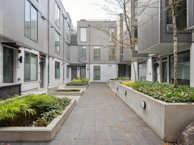 13-531 E 16th Avenue - 2